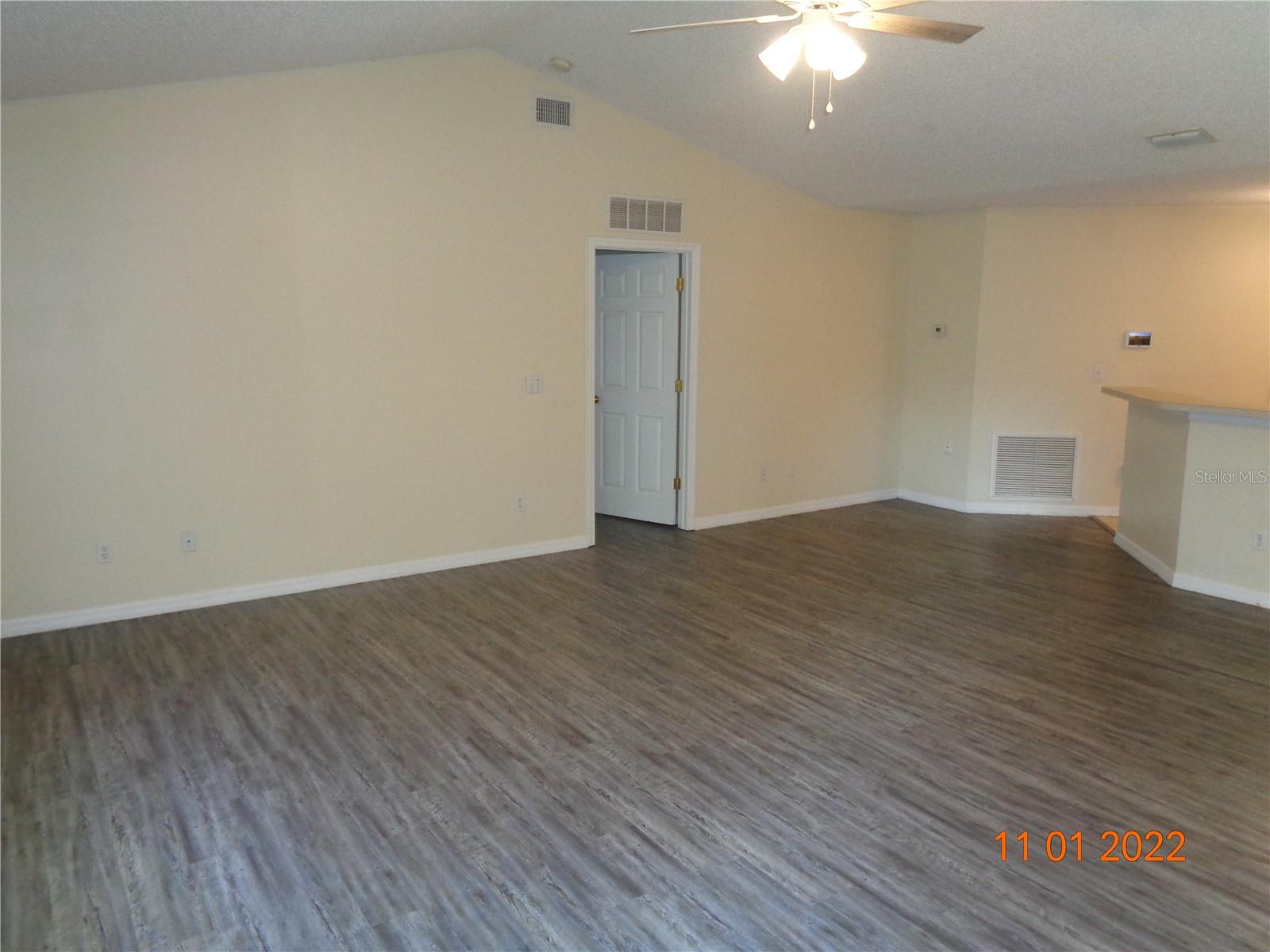 Image 25 of 38 For 660 Tradewinds Drive