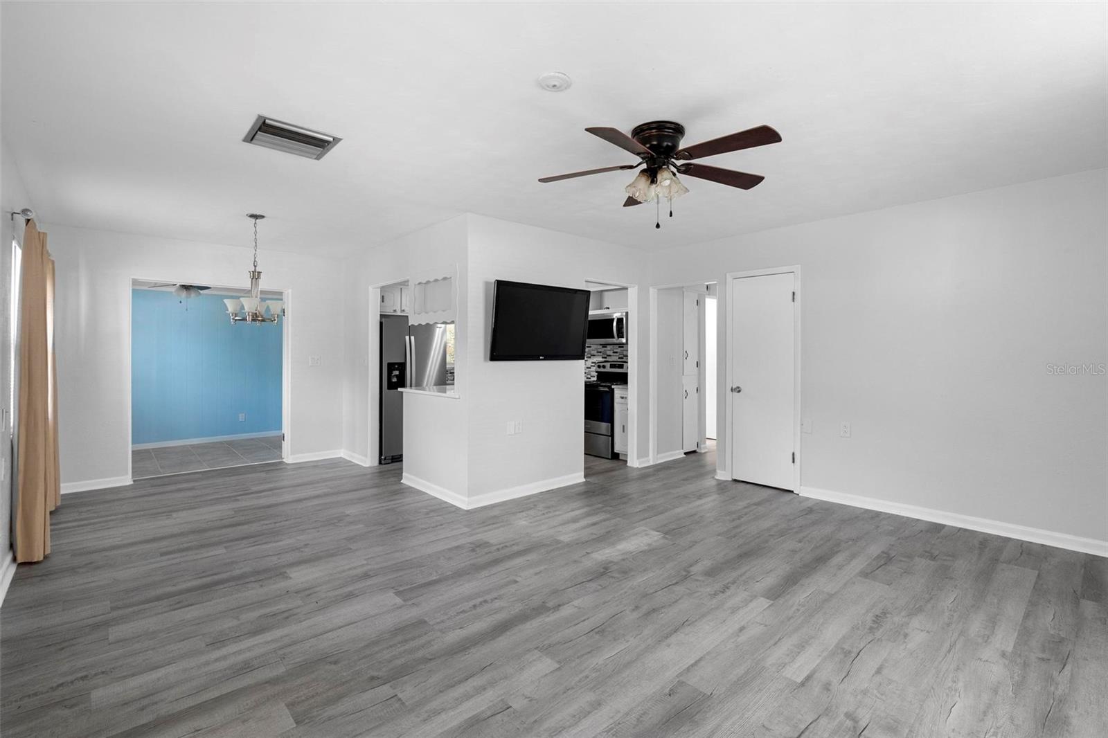 Image 10 of 65 For 3005 Garden Road