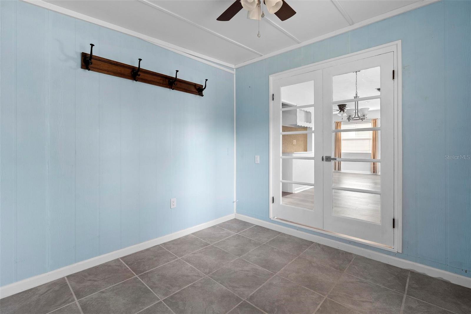 Image 14 of 65 For 3005 Garden Road