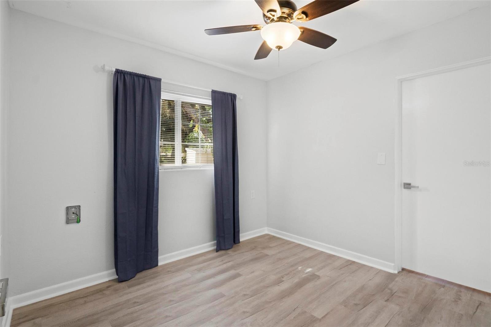 Image 27 of 65 For 3005 Garden Road