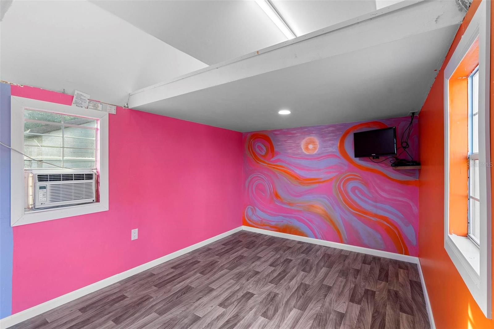 Image 33 of 65 For 3005 Garden Road