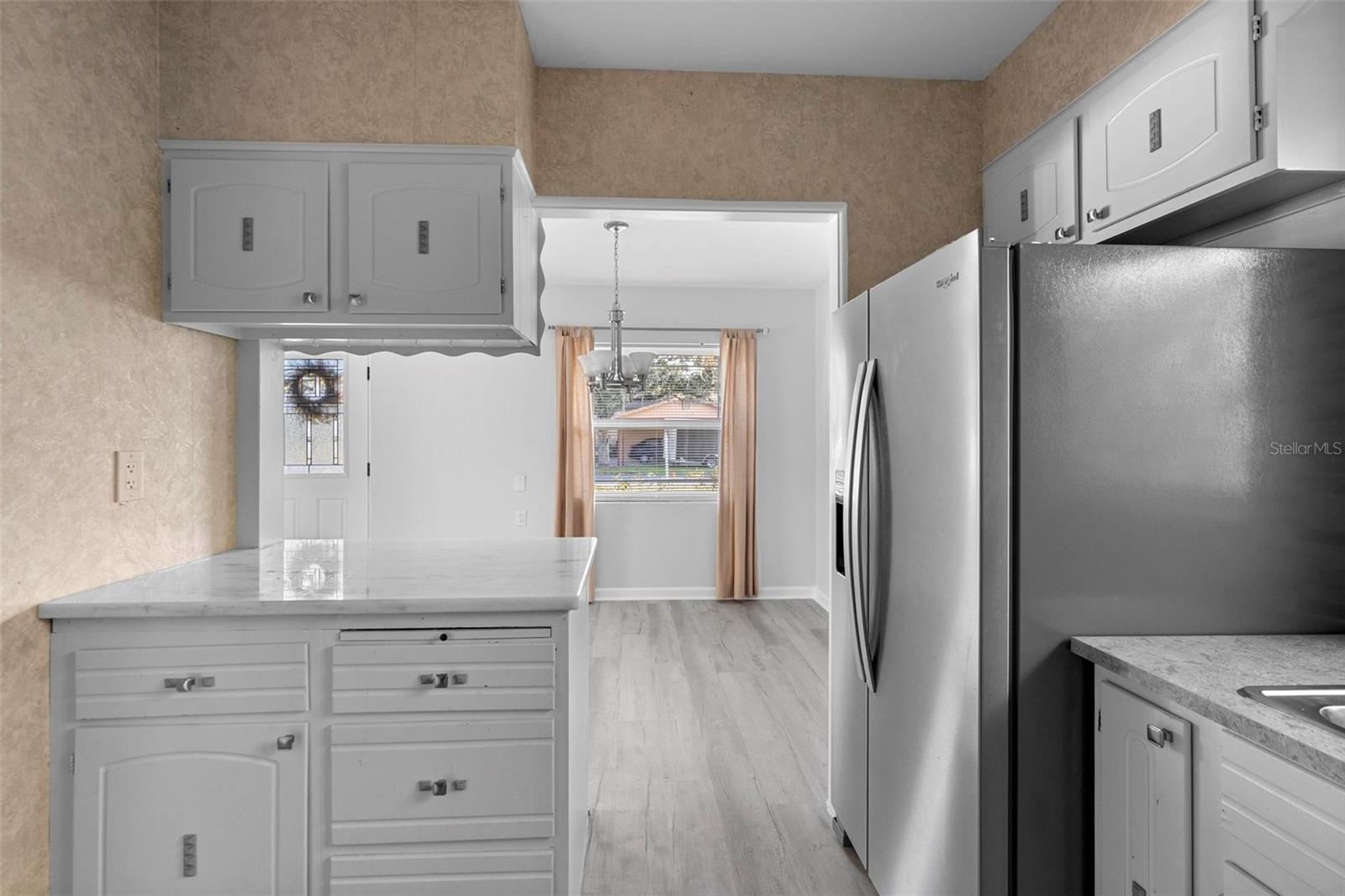 Image 5 of 65 For 3005 Garden Road