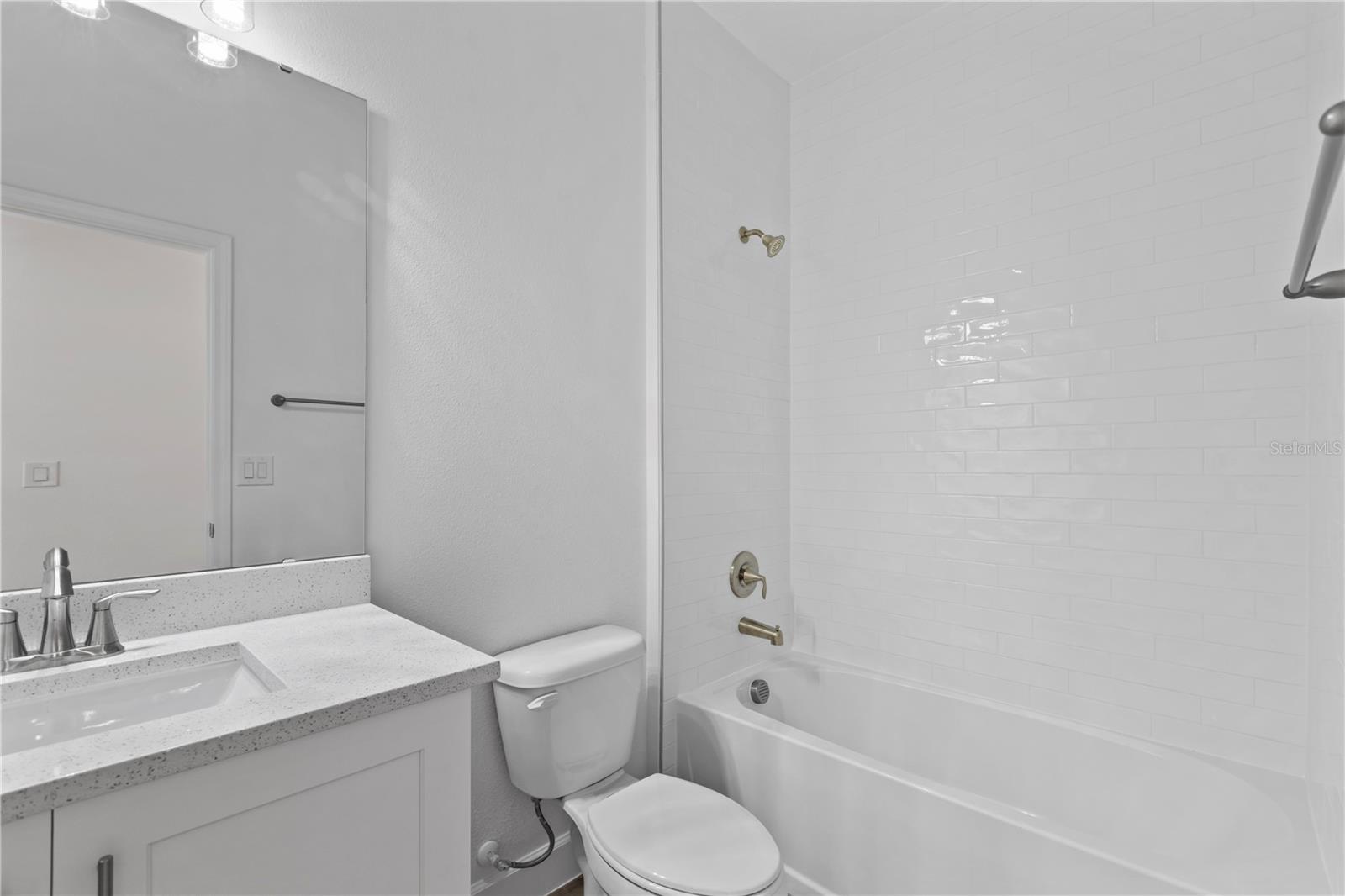 Image 10 of 28 For 810 24th Street