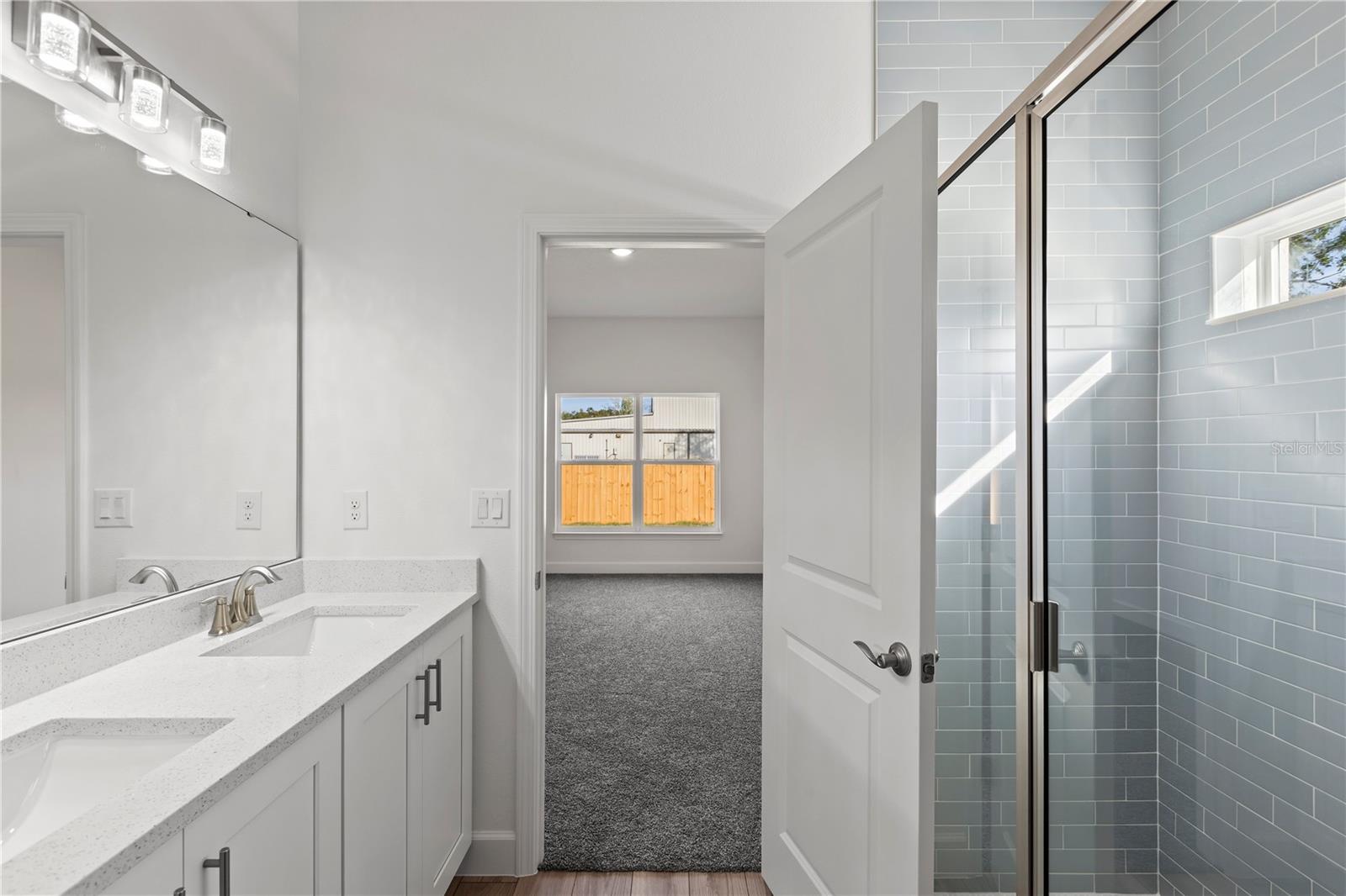 Image 24 of 28 For 810 24th Street