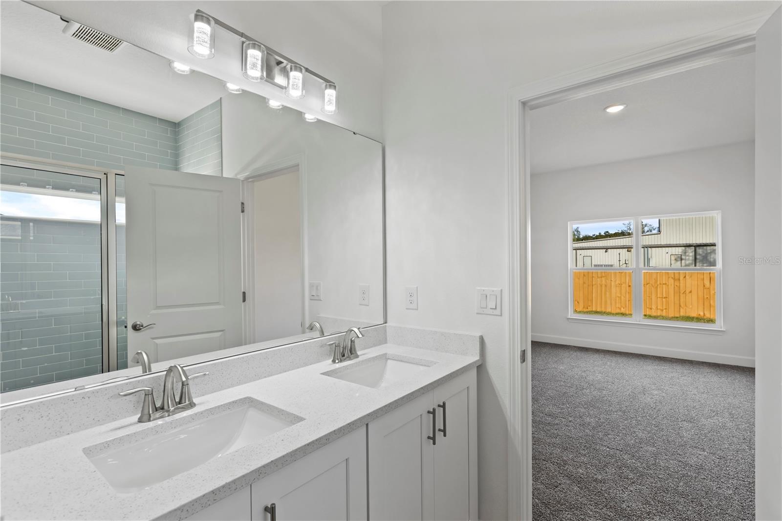 Image 25 of 28 For 810 24th Street