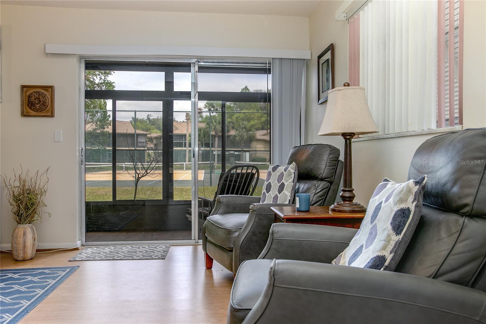 Image 6 of 25 For 120 Hibiscus Woods Court 2a