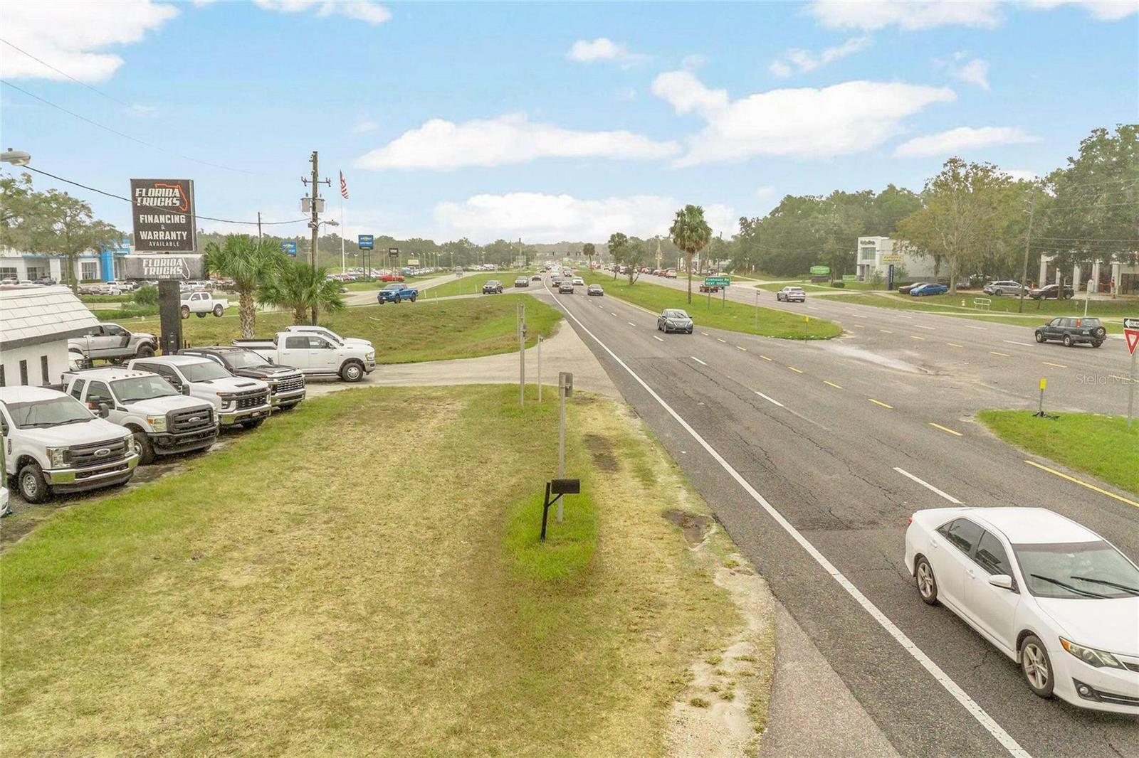 Image 13 of 17 For 3000 Woodland Boulevard