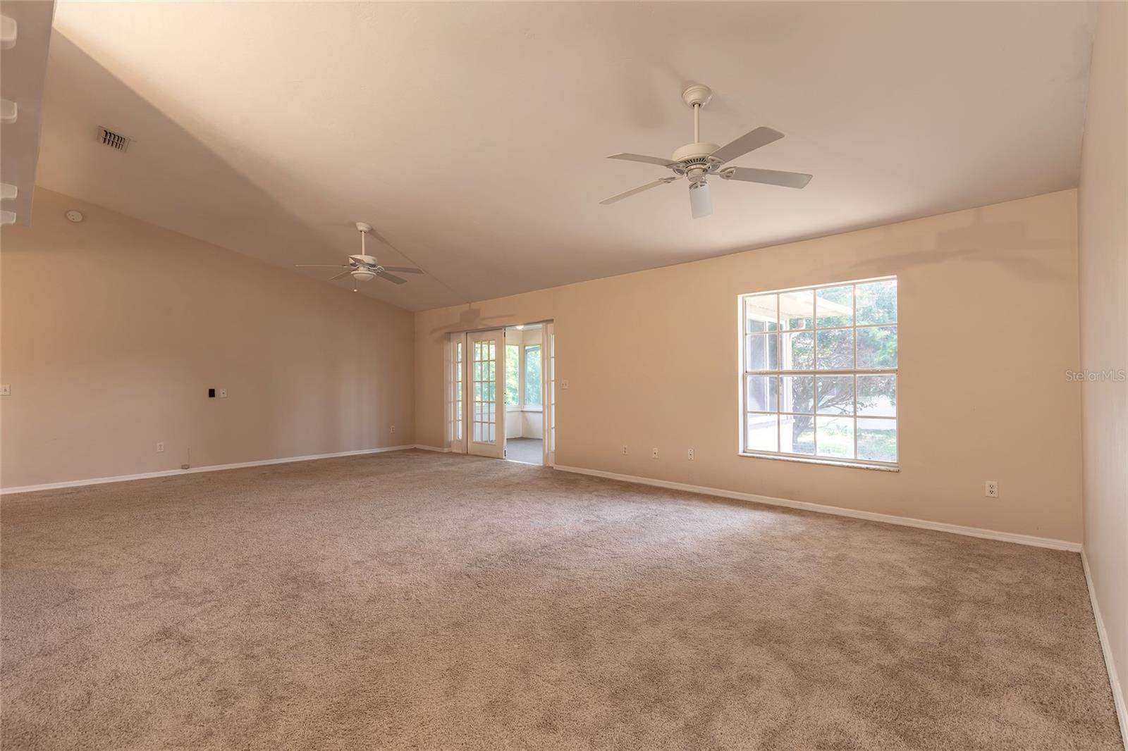 Image 20 of 42 For 4589 Alder Drive