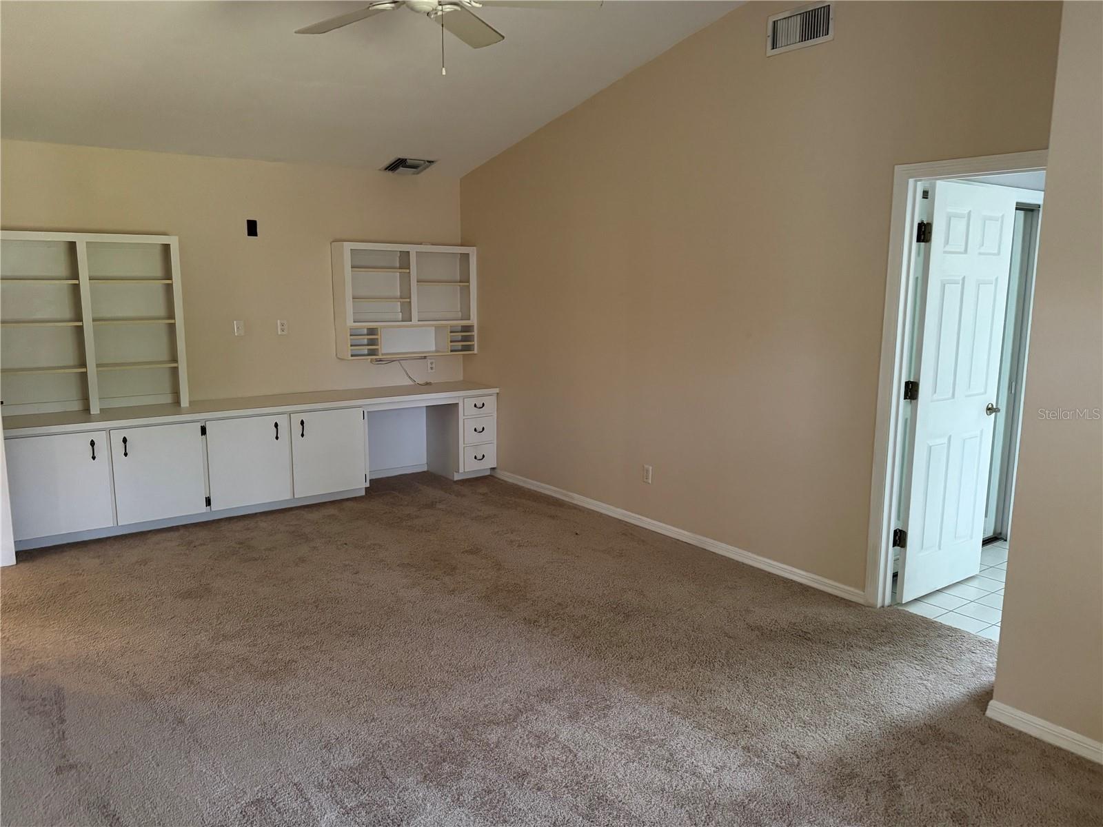 Image 4 of 13 For 4589 Alder Drive