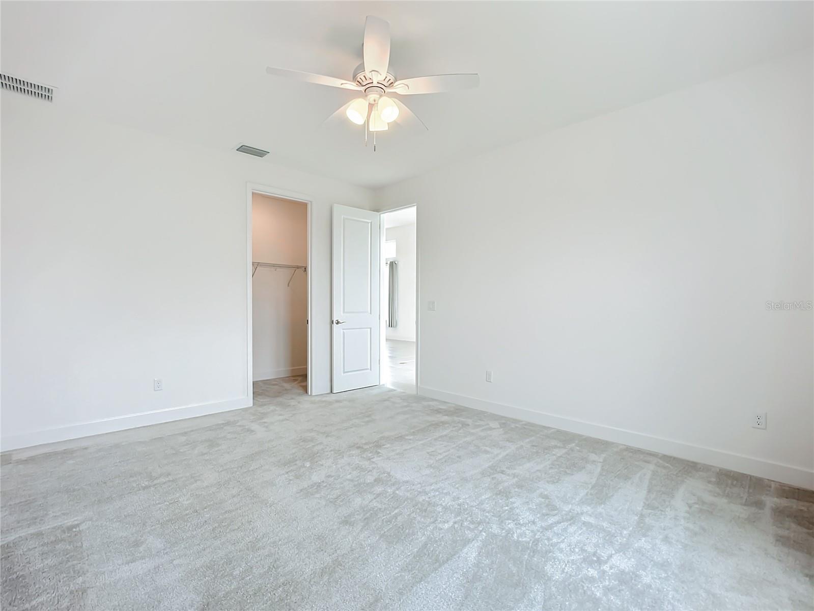 Image 13 of 31 For 234 Mosaic Boulevard