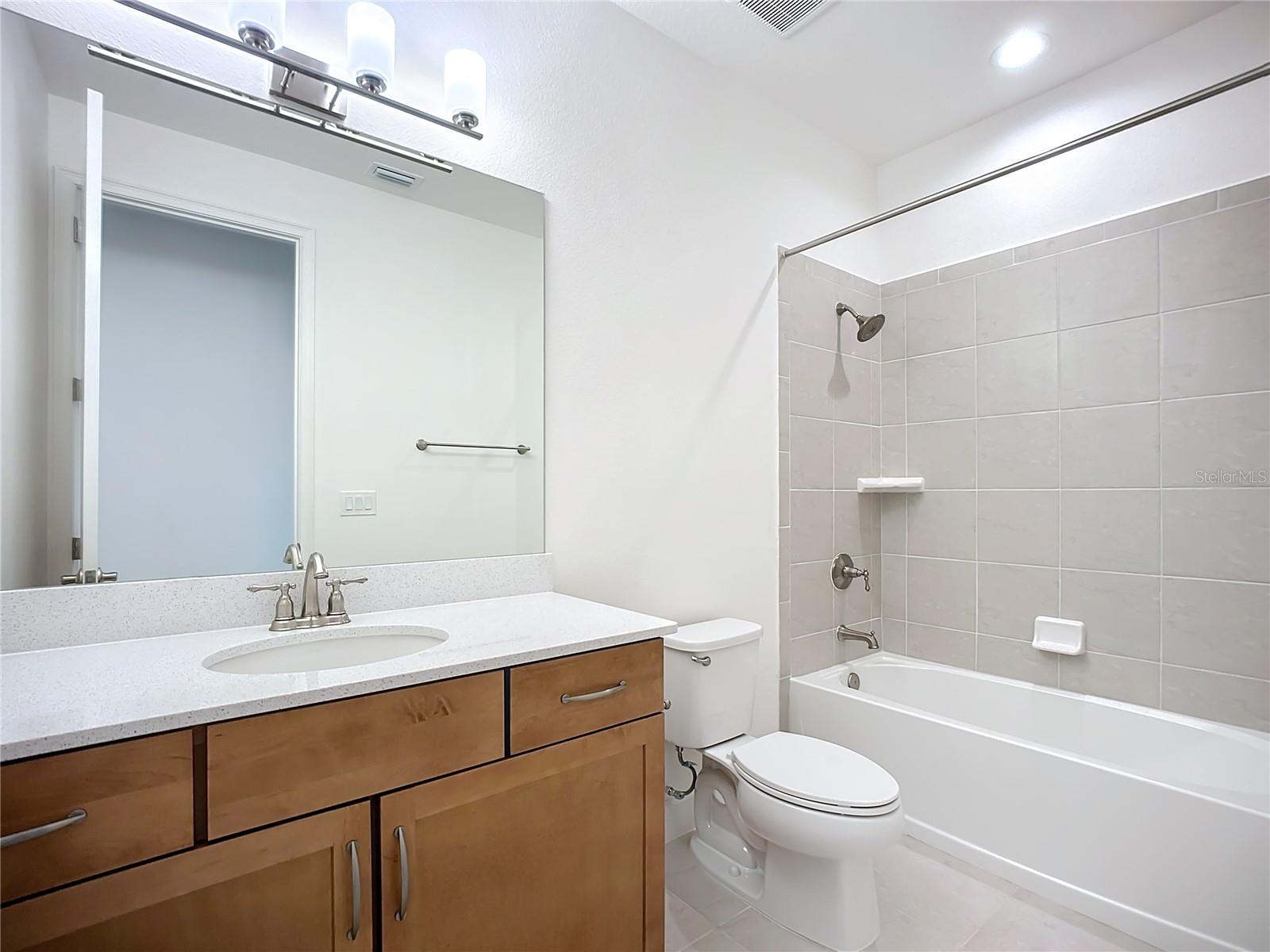 Image 18 of 31 For 234 Mosaic Boulevard