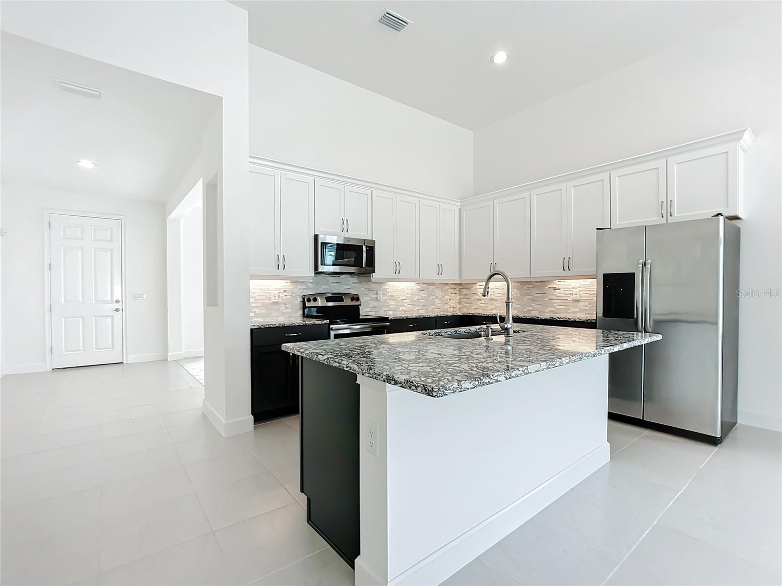 Image 2 of 31 For 234 Mosaic Boulevard