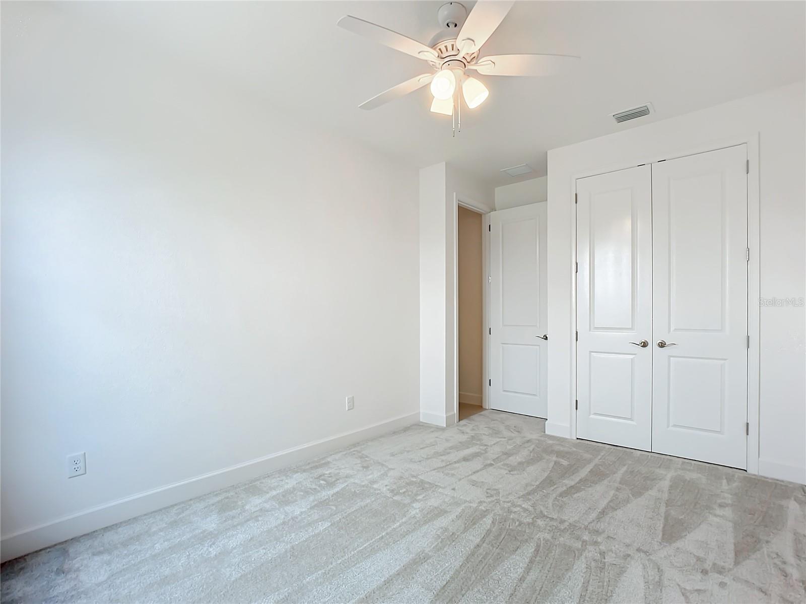 Image 22 of 31 For 234 Mosaic Boulevard