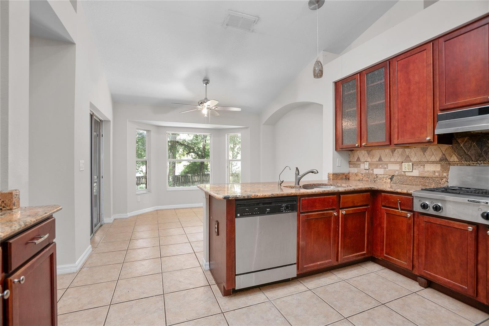 Image 12 of 32 For 1439 Bent Oaks Boulevard