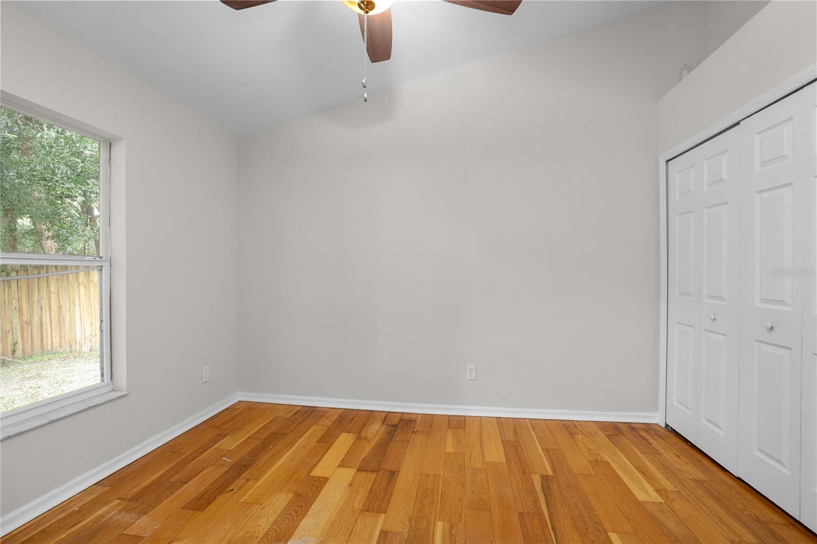 Image 23 of 32 For 1439 Bent Oaks Boulevard