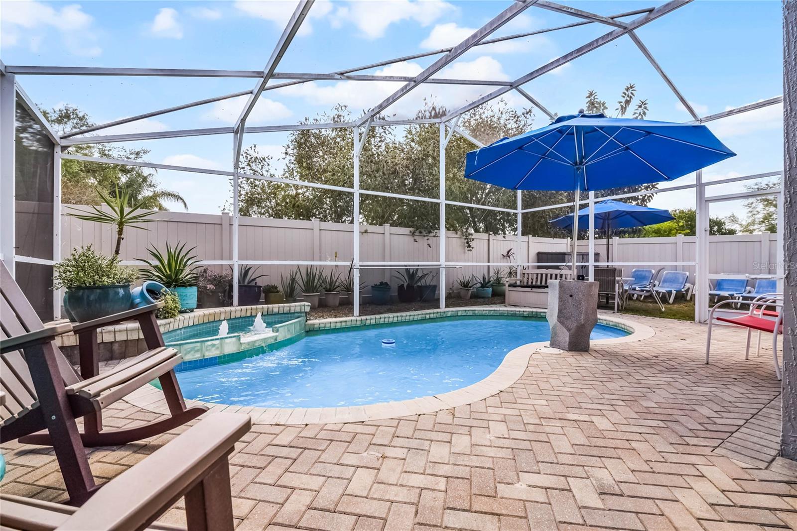Image 31 of 47 For 13944 Huntwick Drive