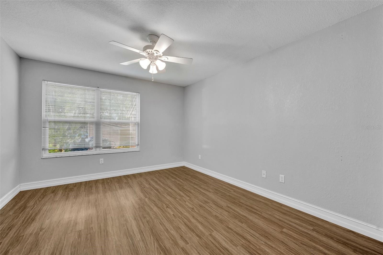 Image 19 of 45 For 1401 Palmetto Avenue 300