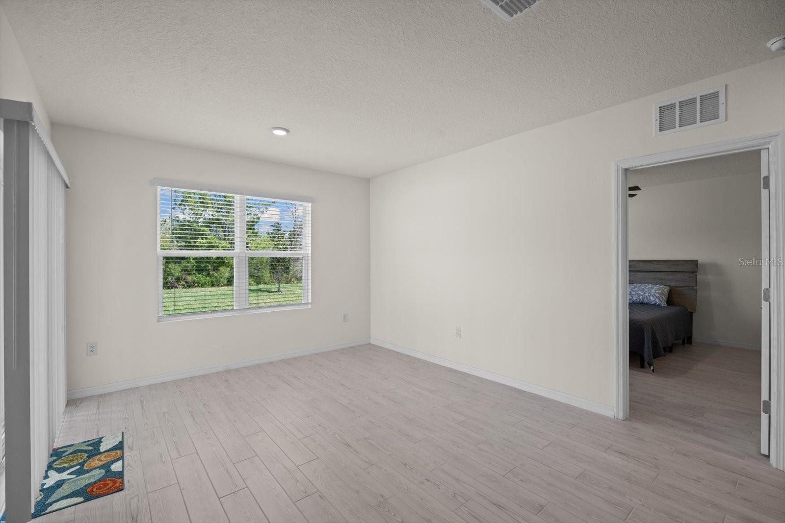 Image 14 of 29 For 2686 Neverland Drive