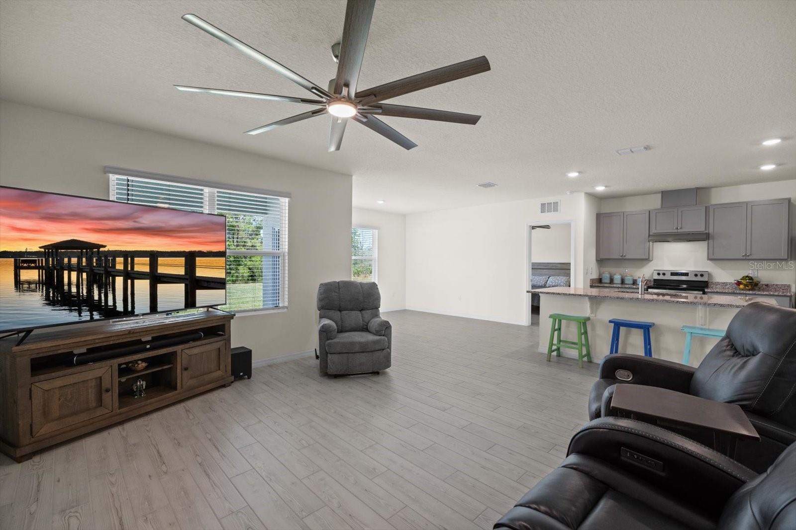 Image 7 of 29 For 2686 Neverland Drive