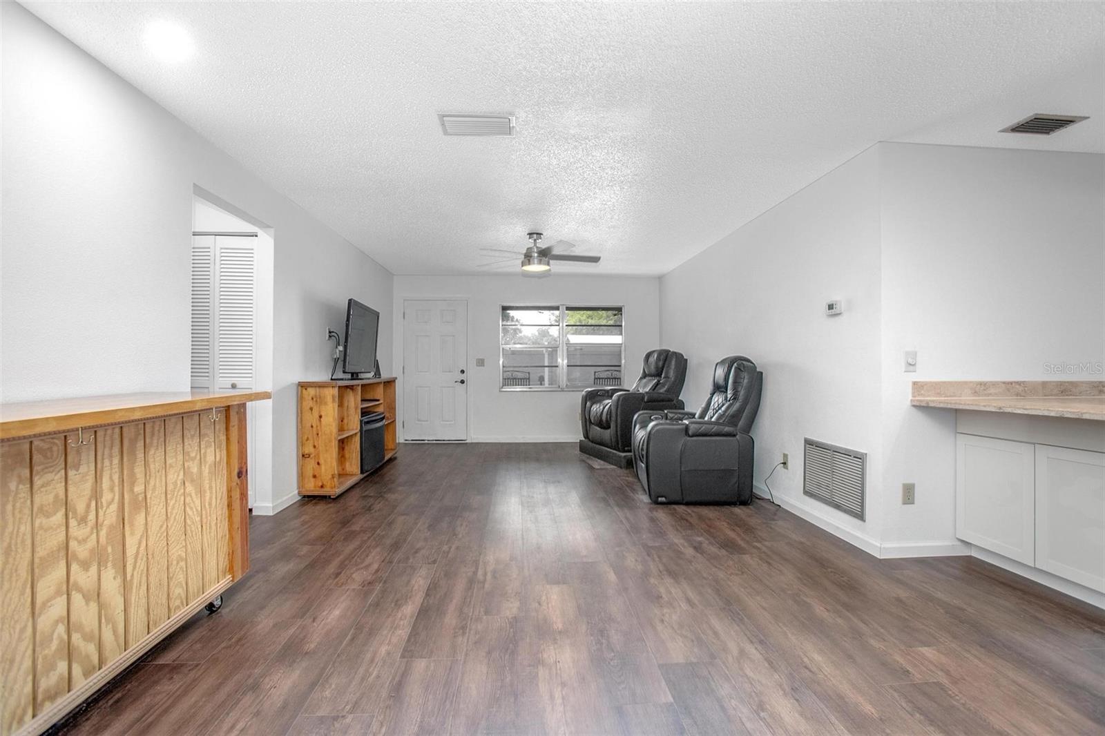 Image 3 of 24 For 792 Bennett Road