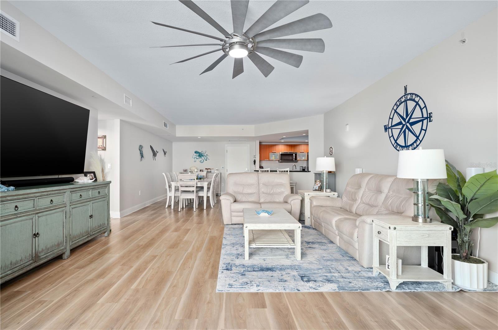 Image 6 of 45 For 241 Riverside Drive 304