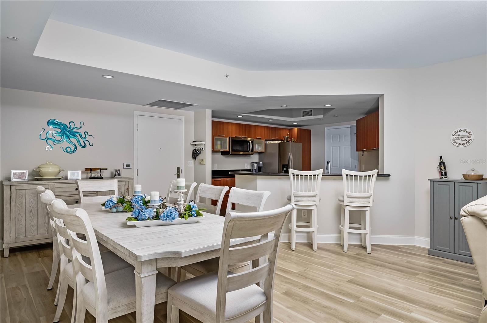 Image 9 of 45 For 241 Riverside Drive 304