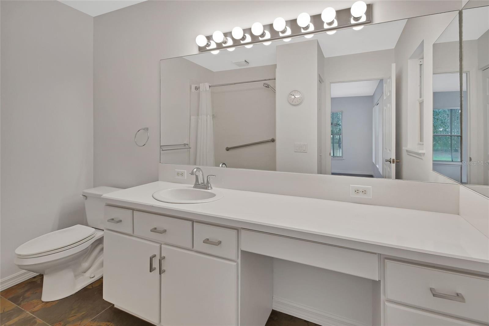 Image 43 of 67 For 2053 Bond Road