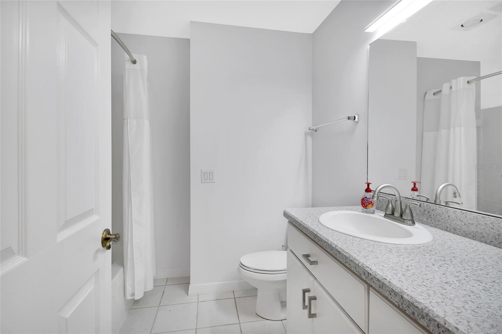 Image 47 of 67 For 2053 Bond Road