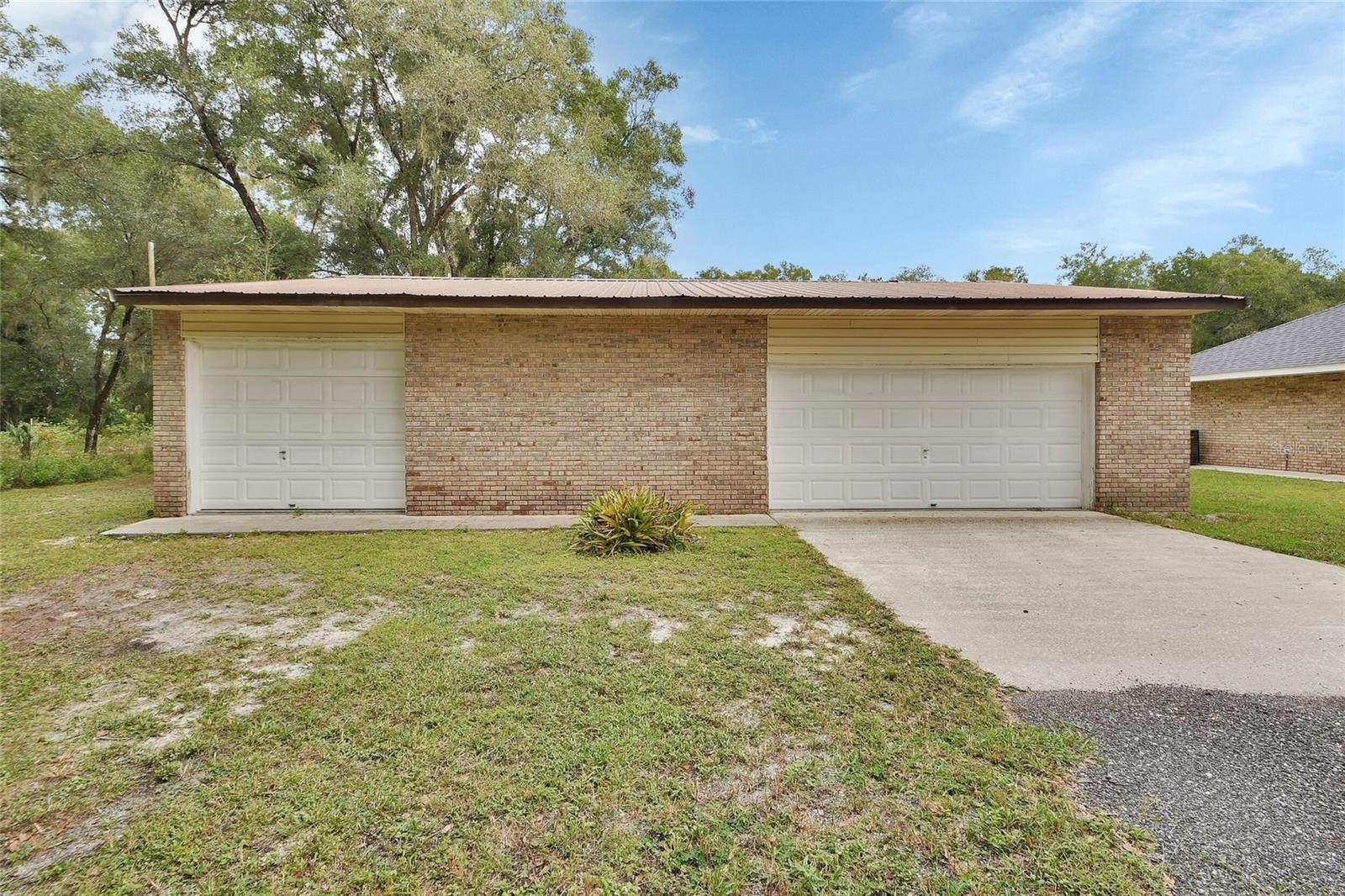 Image 57 of 67 For 2053 Bond Road