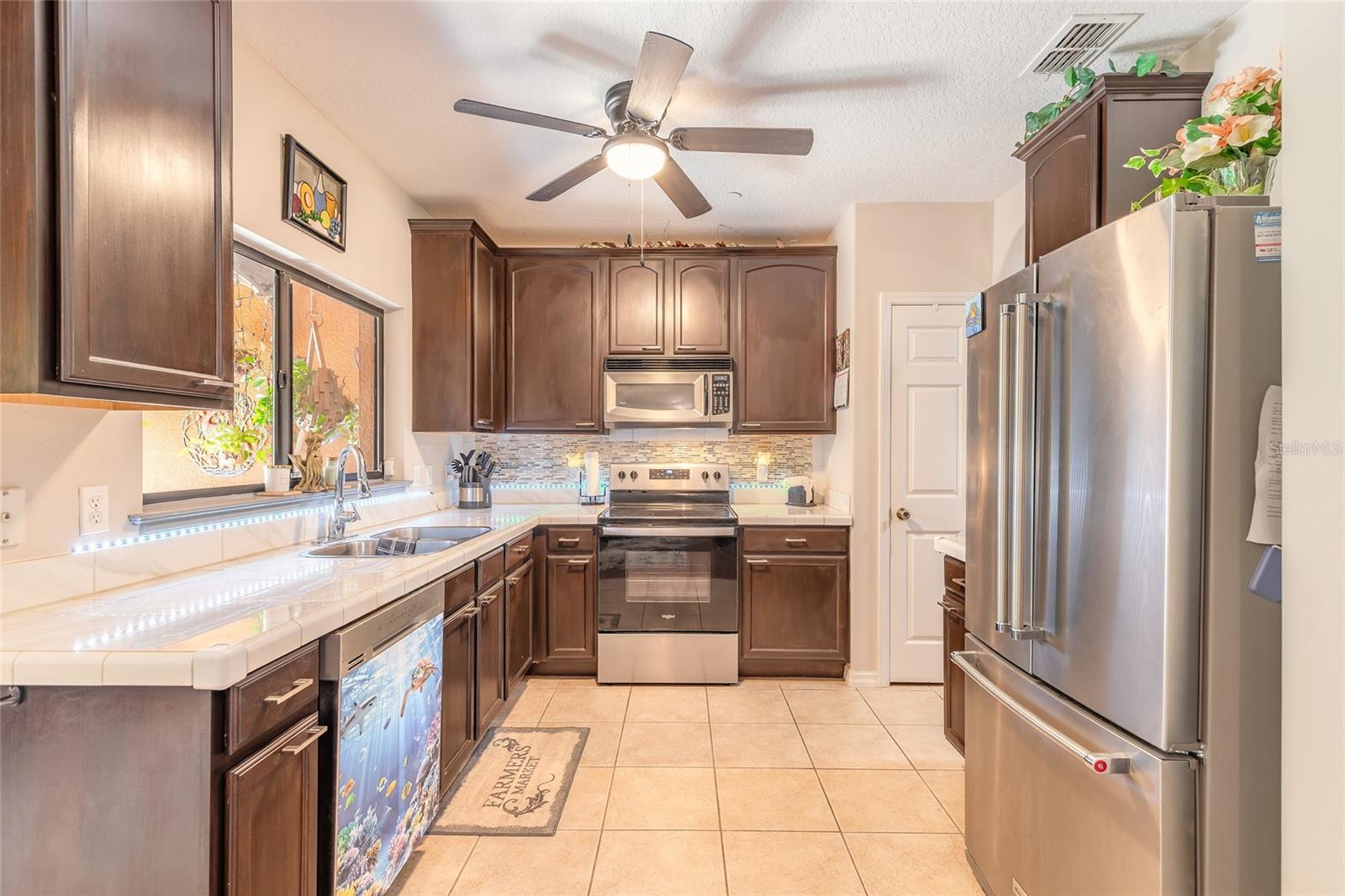 Image 16 of 47 For 6078 Tivoli Gardens Boulevard