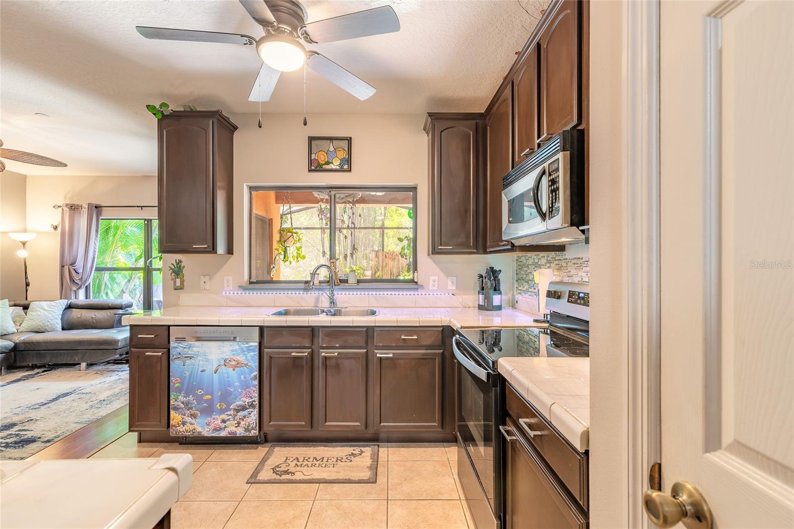 Image 18 of 47 For 6078 Tivoli Gardens Boulevard