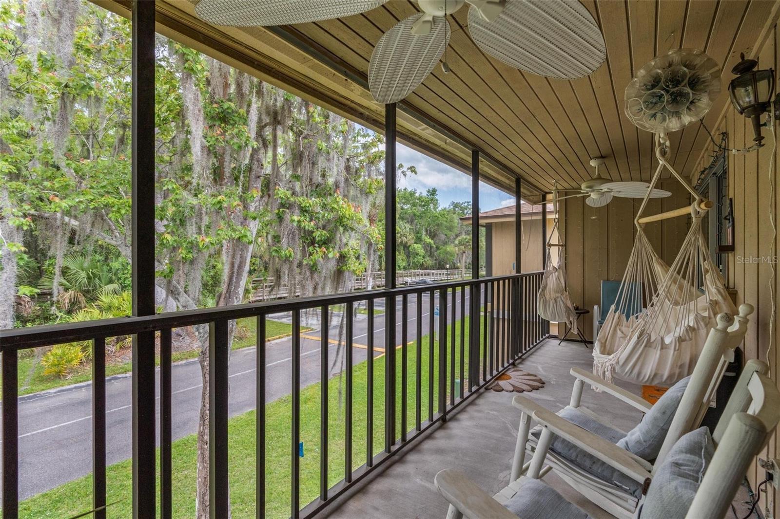 Image 20 of 36 For 140 Orchid Woods Court 14b