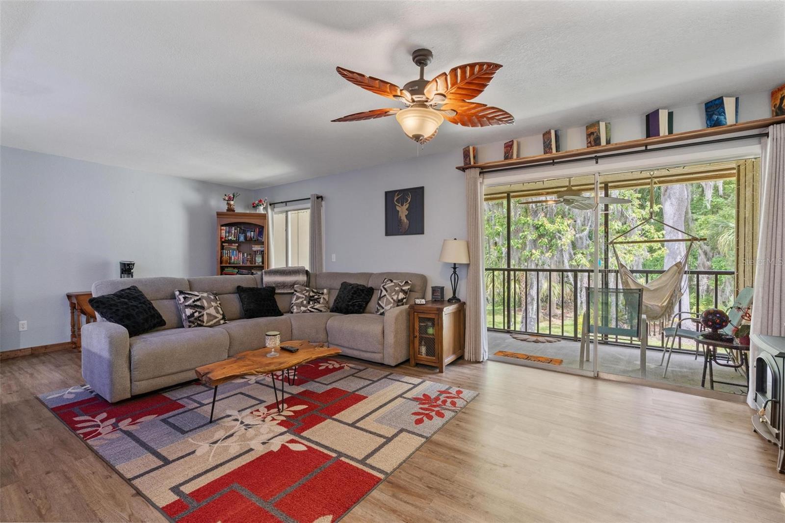 Image 4 of 36 For 140 Orchid Woods Court 14b