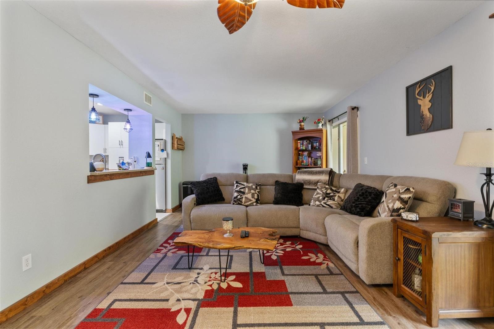 Image 7 of 36 For 140 Orchid Woods Court 14b