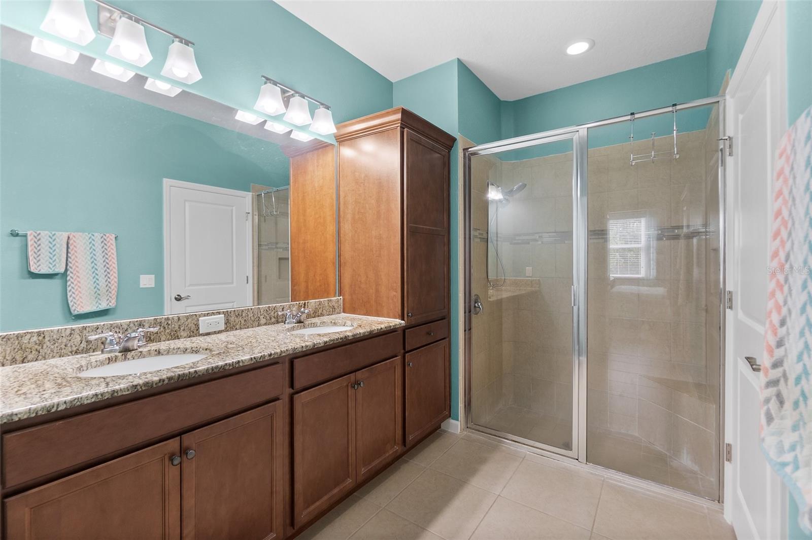 Image 17 of 50 For 262 Coral Reef Way