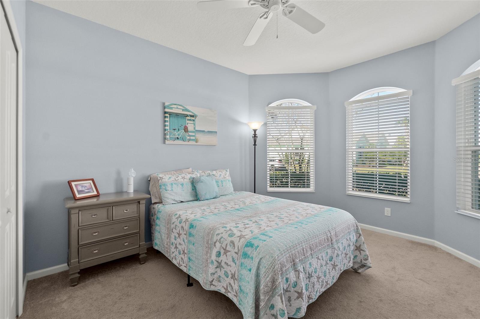 Image 21 of 50 For 262 Coral Reef Way