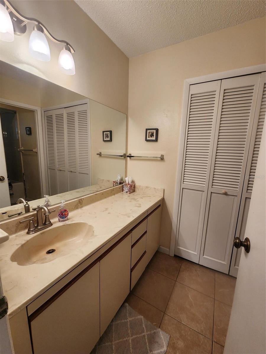 Image 10 of 22 For 4401 Sea Mist Drive 201