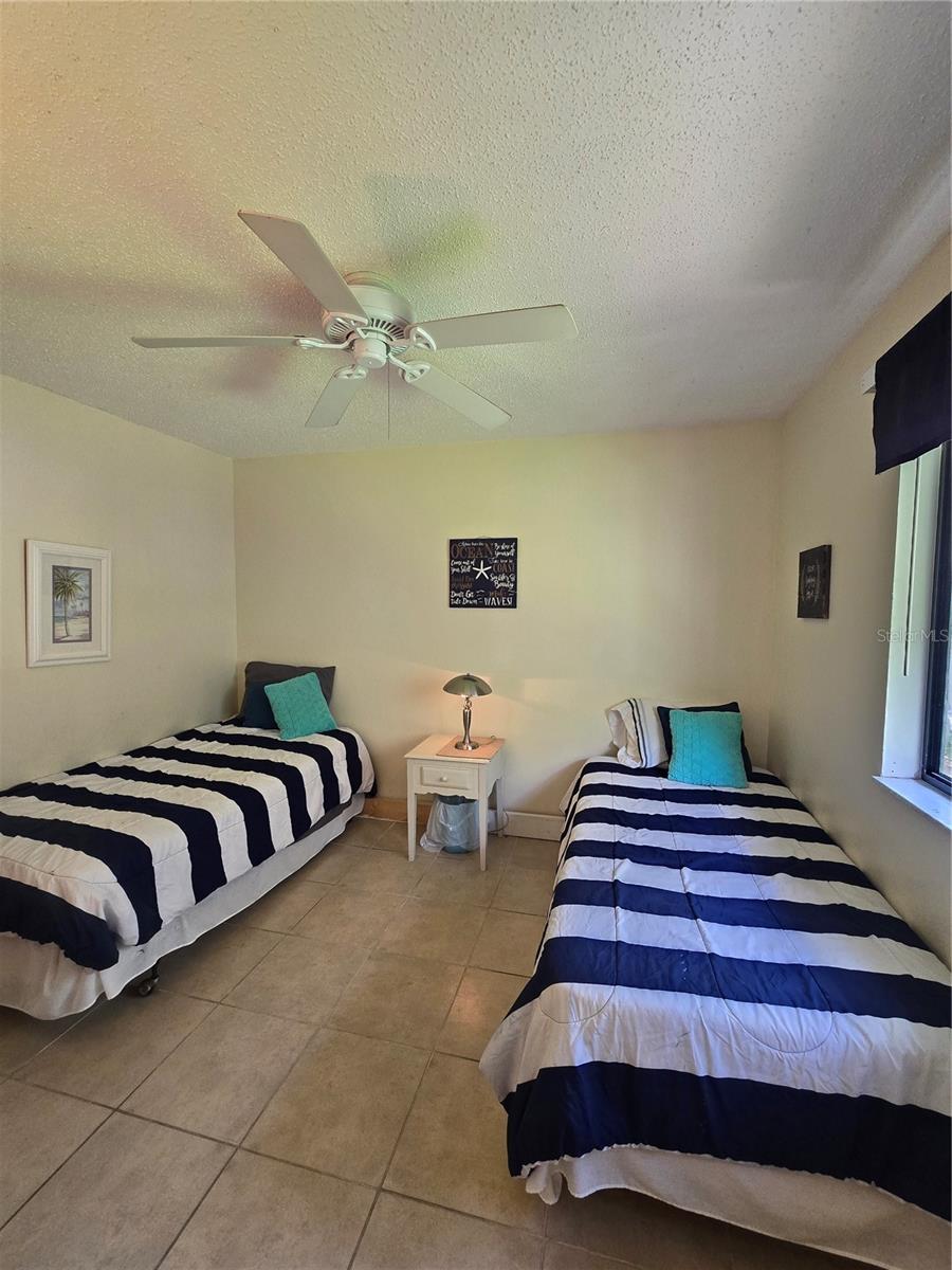 Image 11 of 22 For 4401 Sea Mist Drive 201