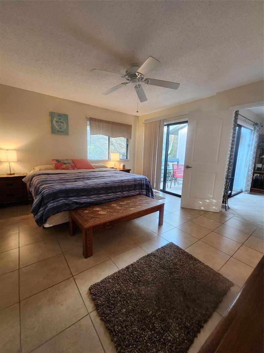 Image 8 of 22 For 4401 Sea Mist Drive 201