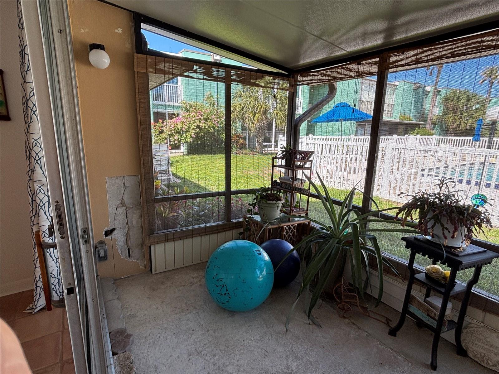 Image 16 of 32 For 5500 Ocean Shore Boulevard Ut18