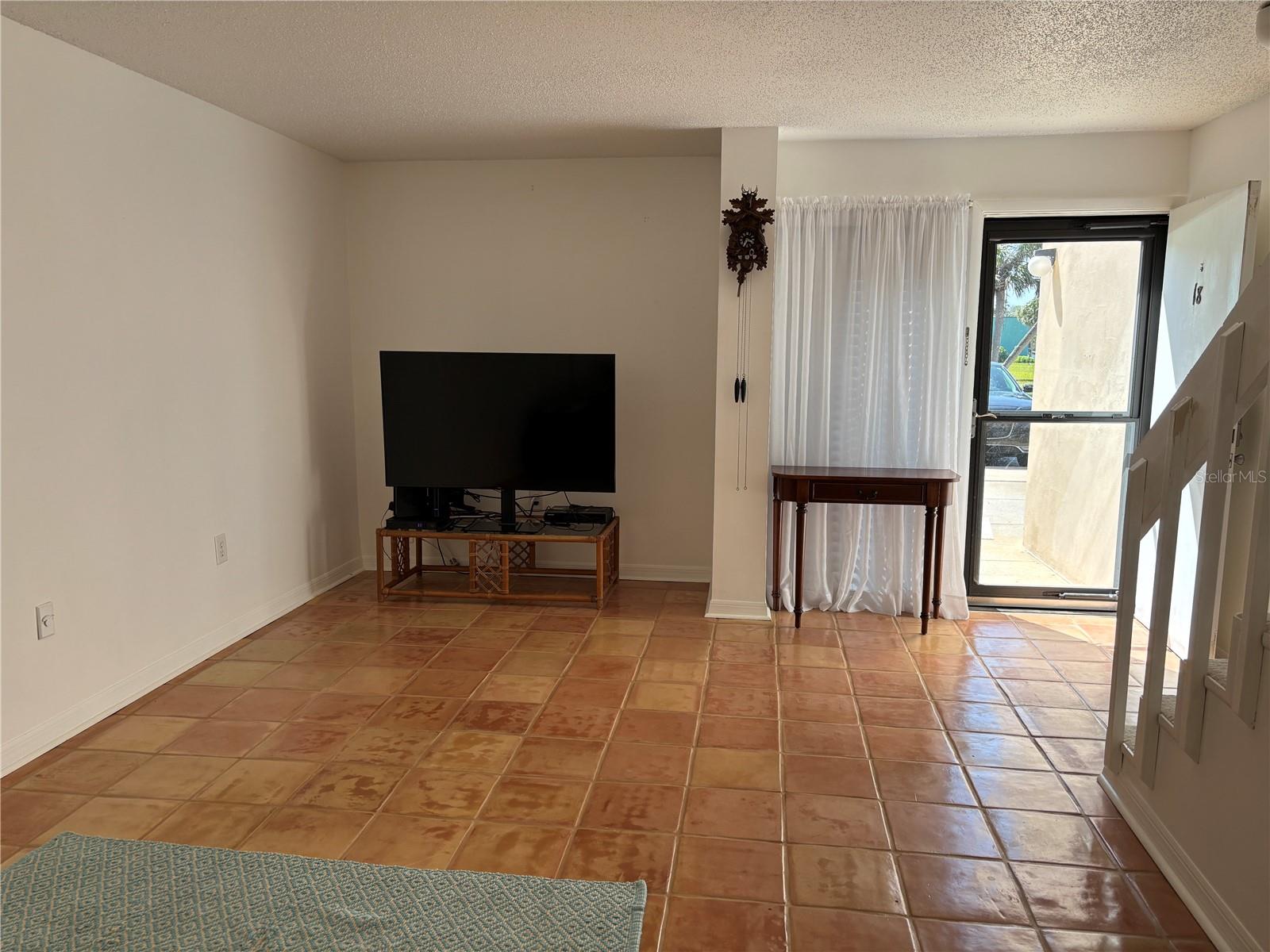 Image 8 of 32 For 5500 Ocean Shore Boulevard Ut18