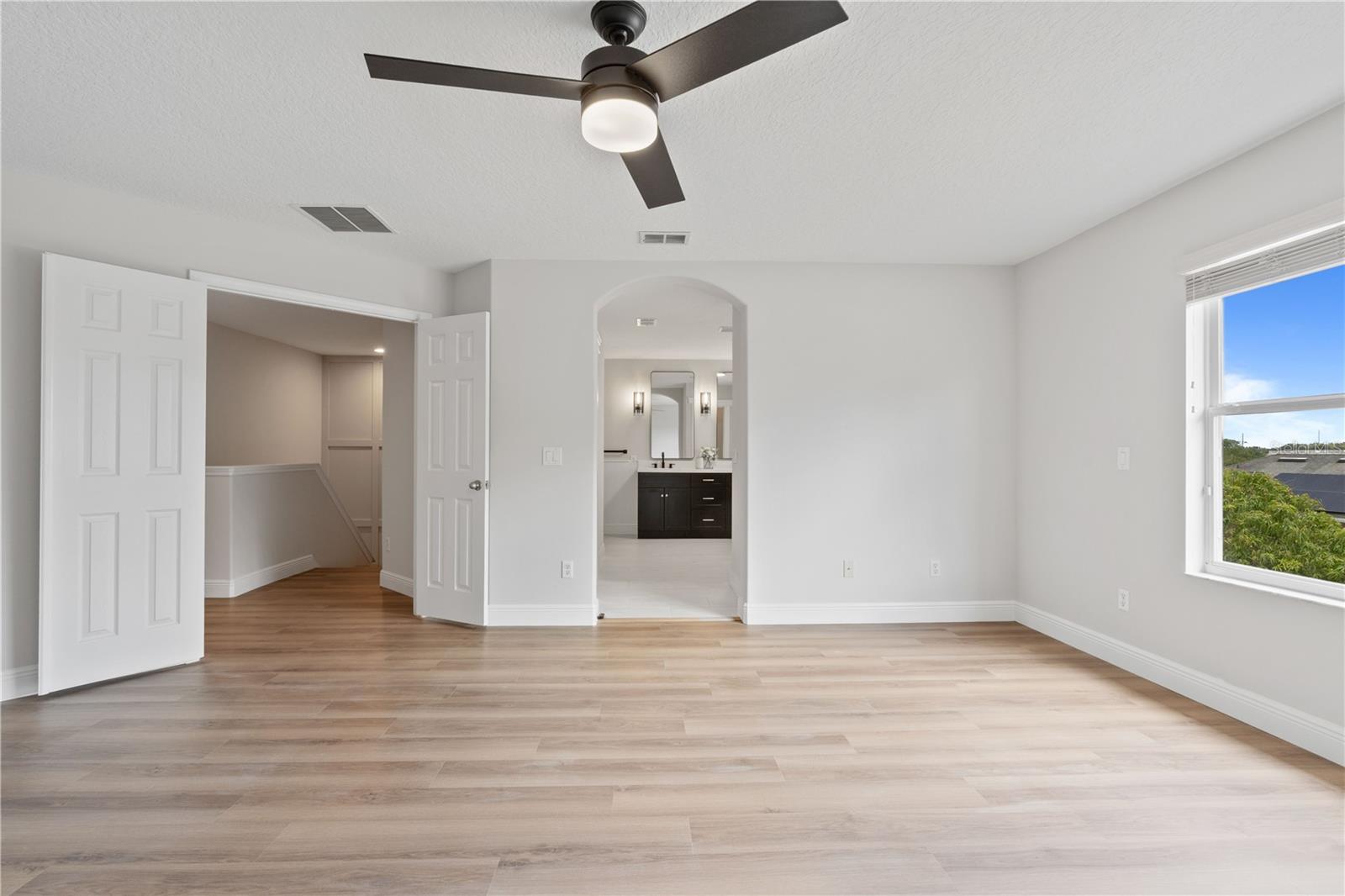 Image 18 of 38 For 3333 Atmore Terrace