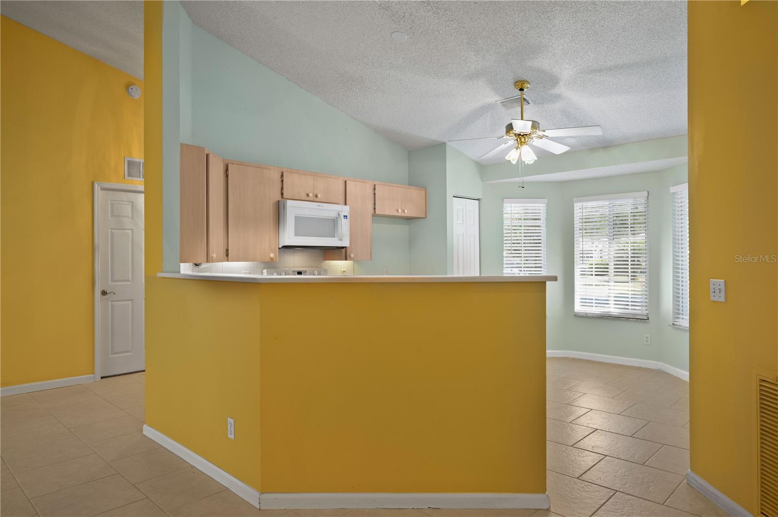 Image 11 of 39 For 5097 19th Place