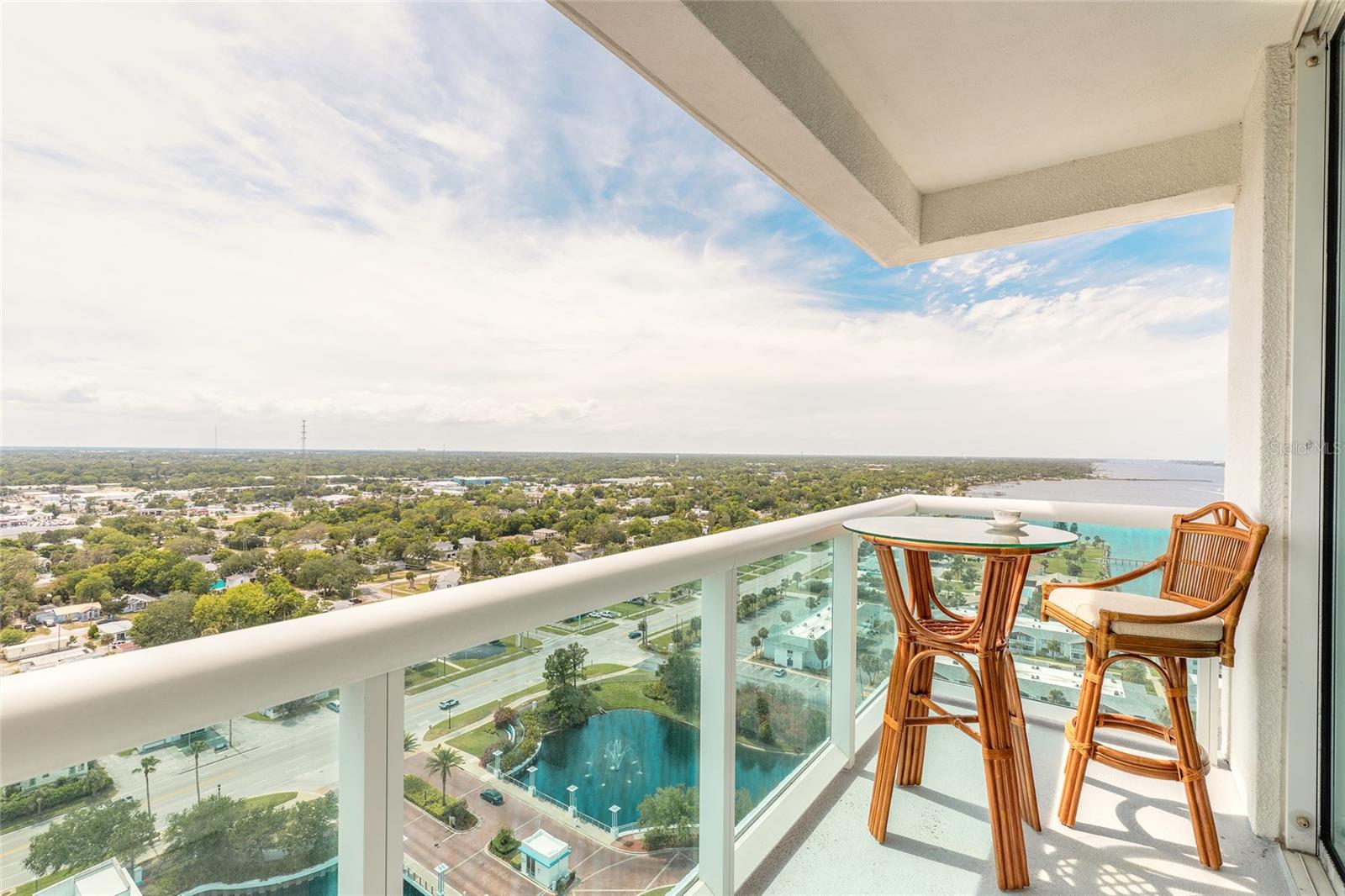 Image 10 of 56 For 241 Riverside Drive 2110
