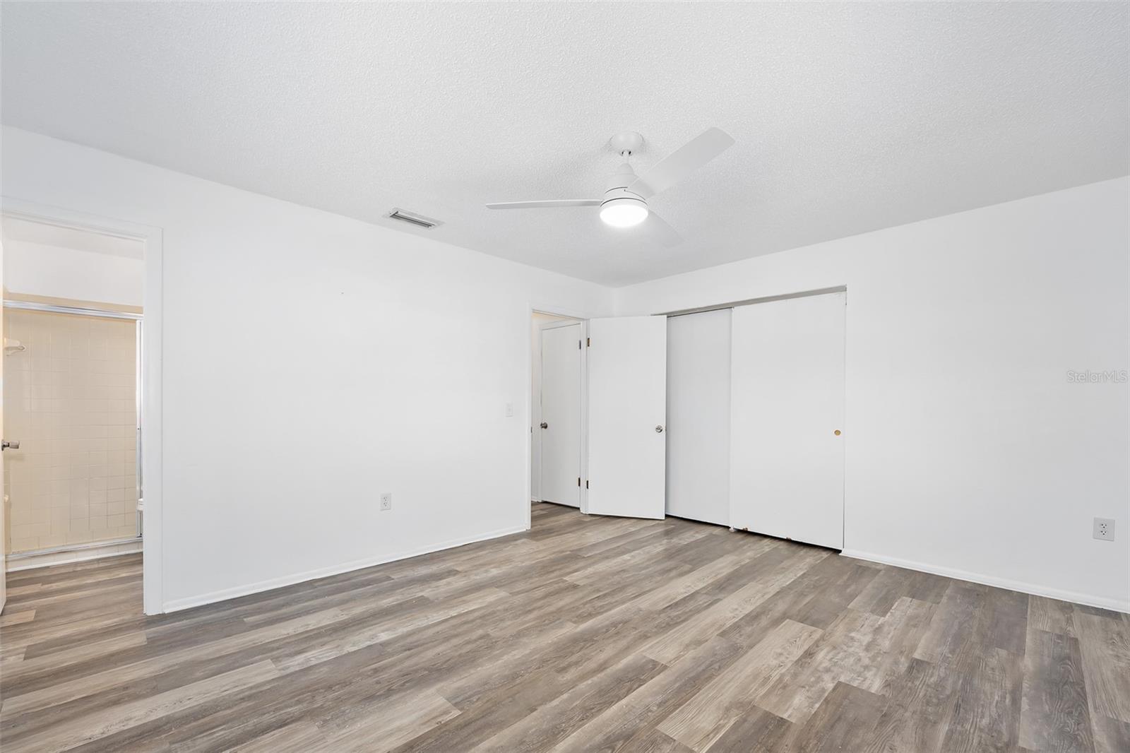Image 16 of 26 For 1534 Center Street