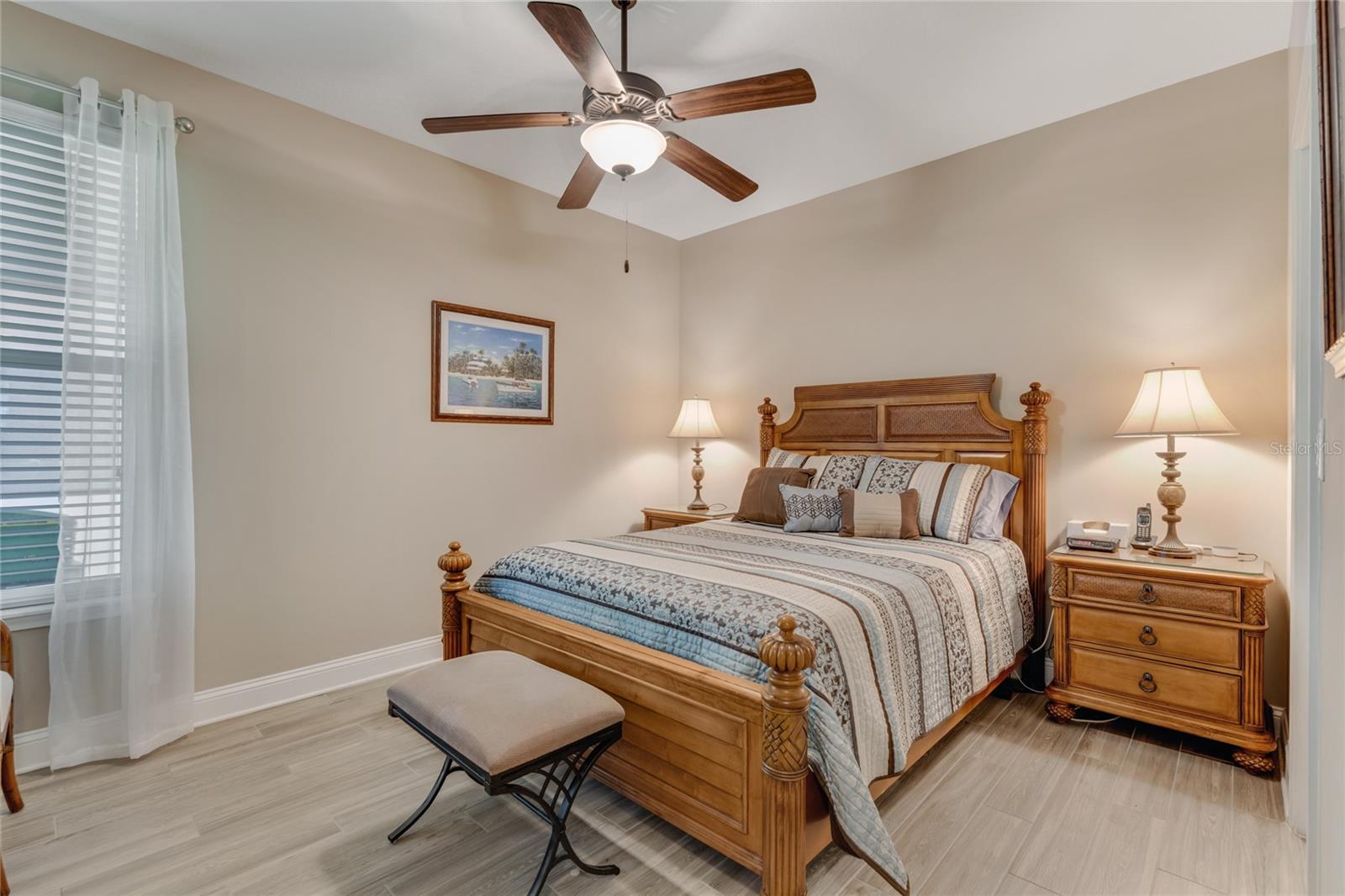 Image 14 of 43 For 214 Ashford Lakes Circle
