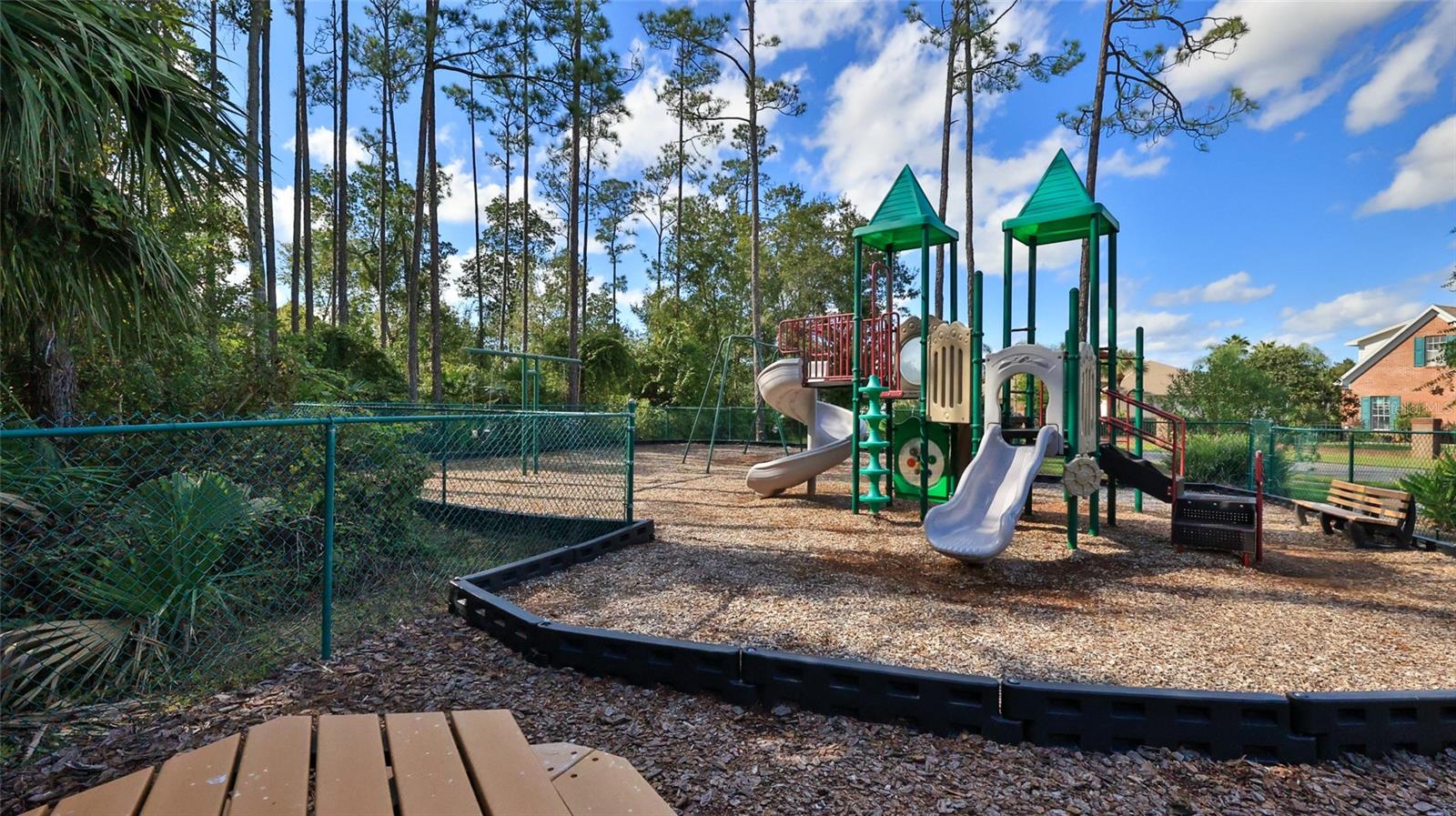 Image 36 of 43 For 214 Ashford Lakes Circle