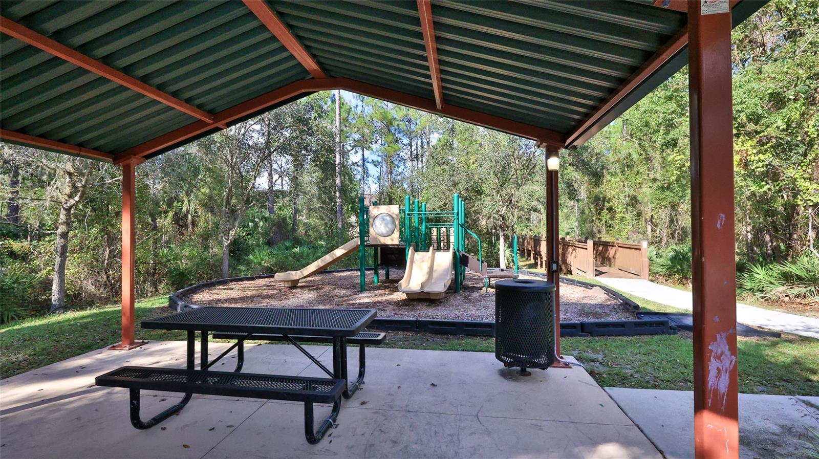 Image 42 of 43 For 214 Ashford Lakes Circle