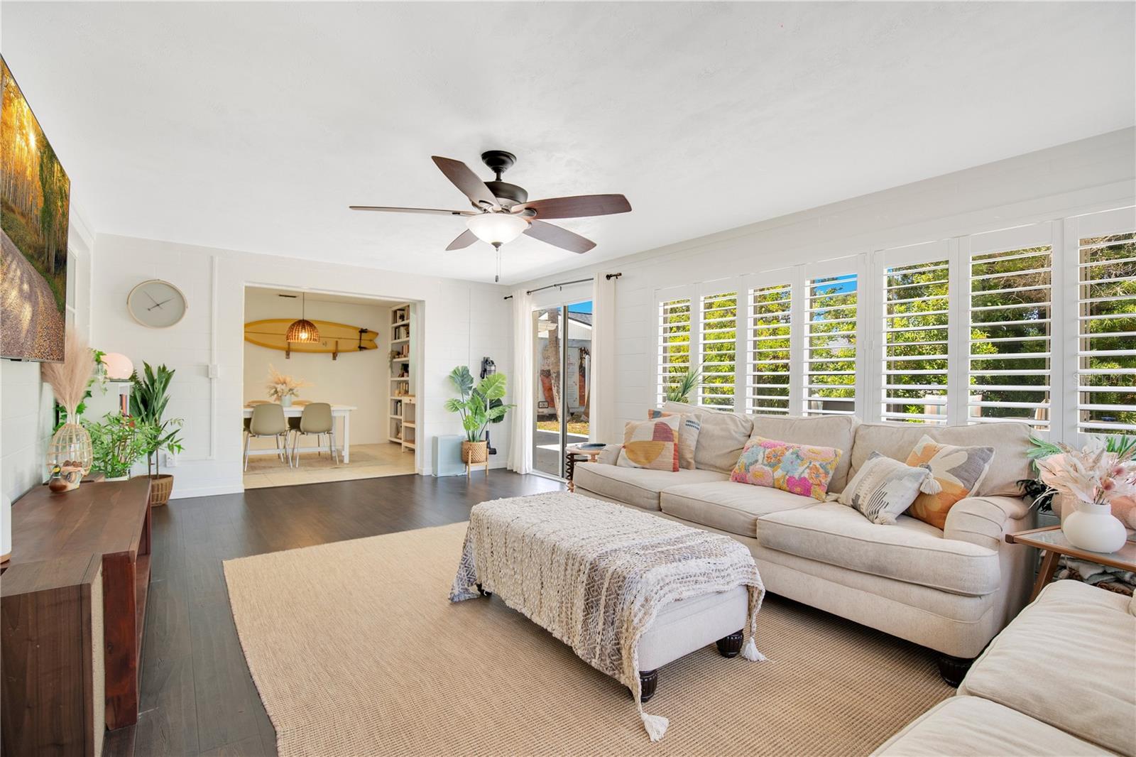 Image 7 of 45 For 2565 Peninsula Drive