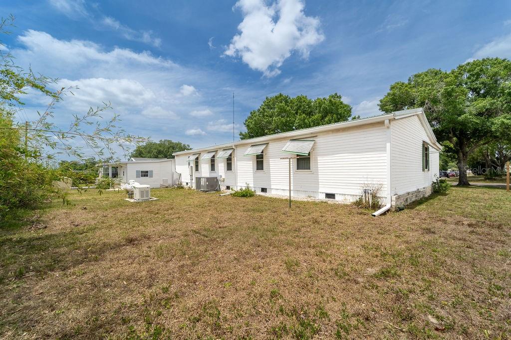 Image 23 of 25 For 44 Florence Boulevard